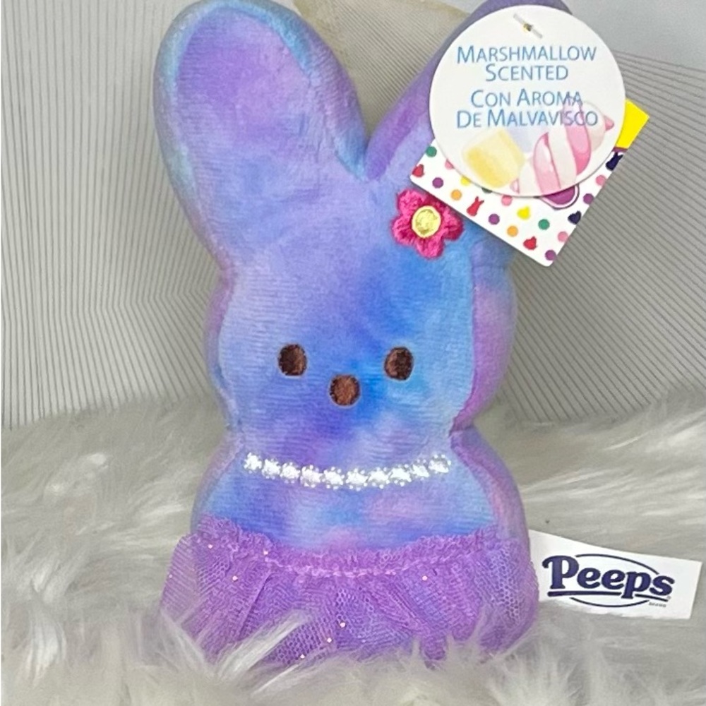 PEEPS Bunny with Pearl Necklace / Sparkly Skirt 6” NWT